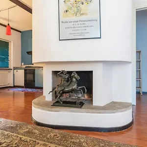Lovely Flat De Castilla 7 Milano